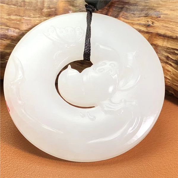 47G蝶恋花吊坠高浮雕工艺 陈华作品